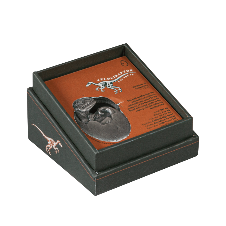 2 troy ounce zilveren munt Velociraptor 2021 perspectief 2
